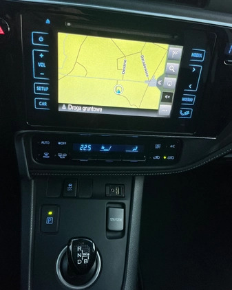 Toyota Auris cena 65900 przebieg: 53000, rok produkcji 2017 z Turek małe 781